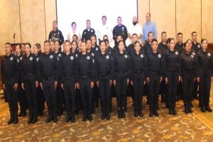 Nuevo grupo de policía está al servicio de Puerto Vallarta