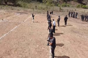 Grupo Táctico se adiestra en técnicas de intervención y manejos de armas